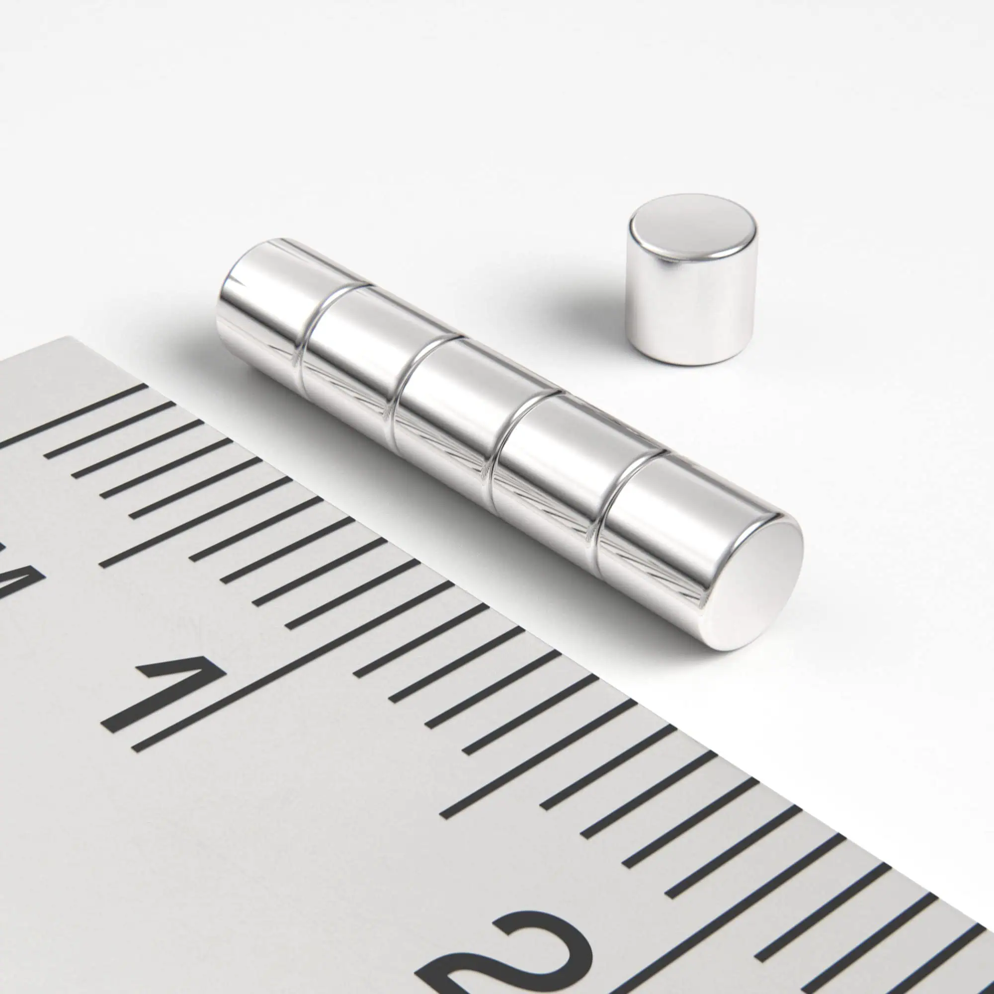 Neodymový magnet válec 3×3 mm - N38