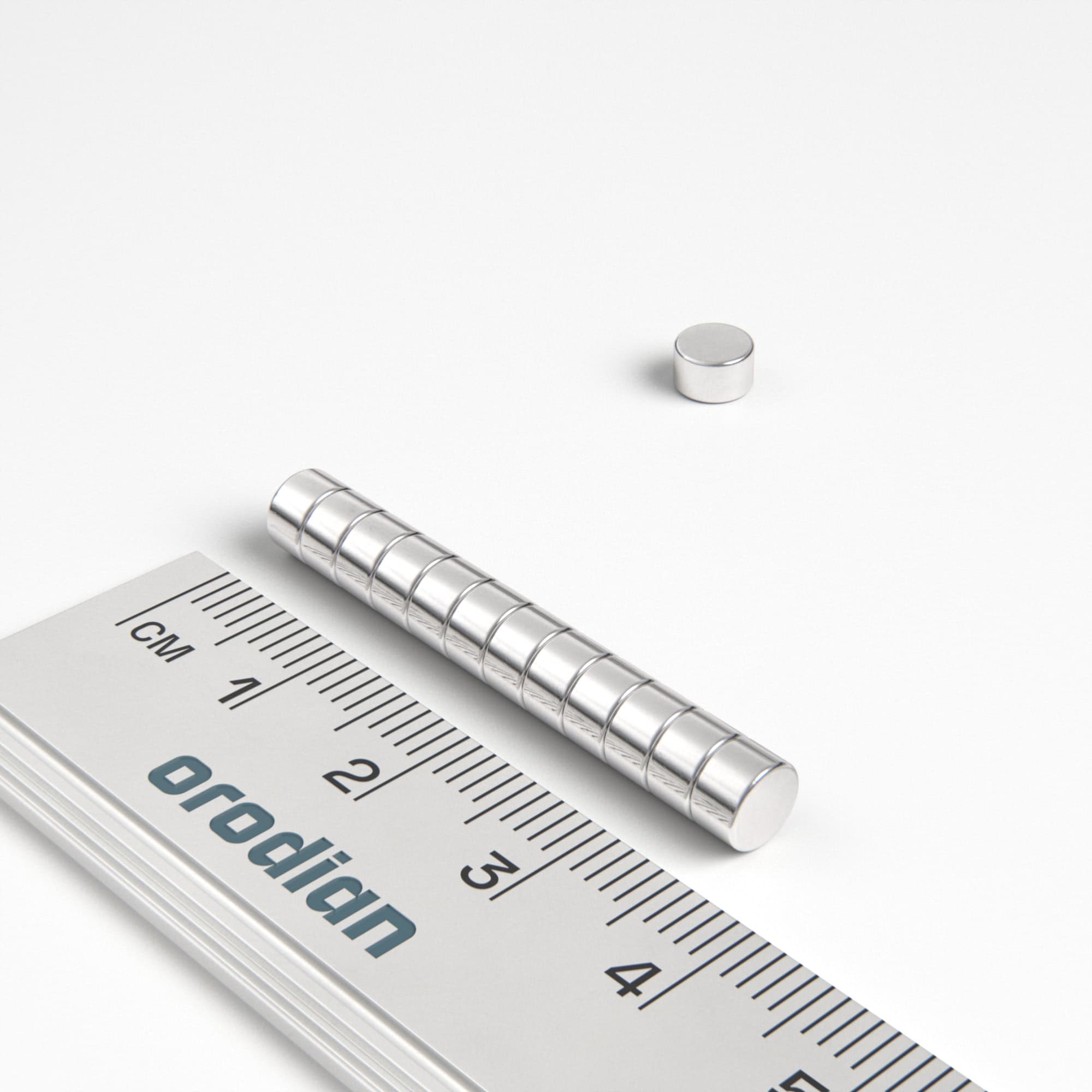 Neodymový magnet válec 5×3 mm - N38