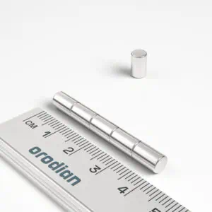 Neodymový magnet válec 5×8 mm - N38