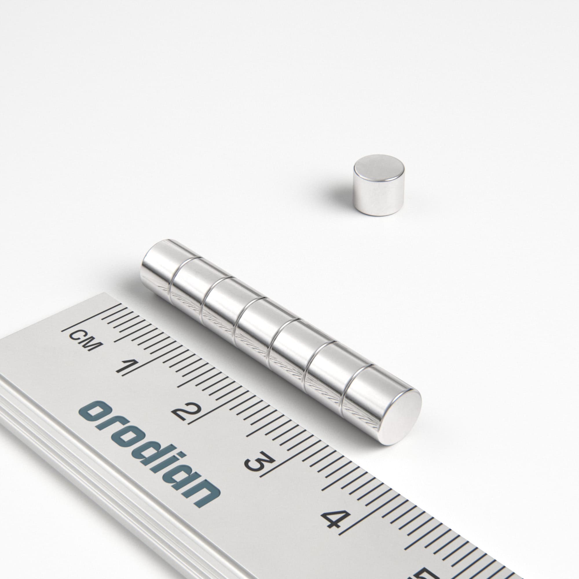Neodymový magnet válec 6×5 mm, 120 °C - N45H